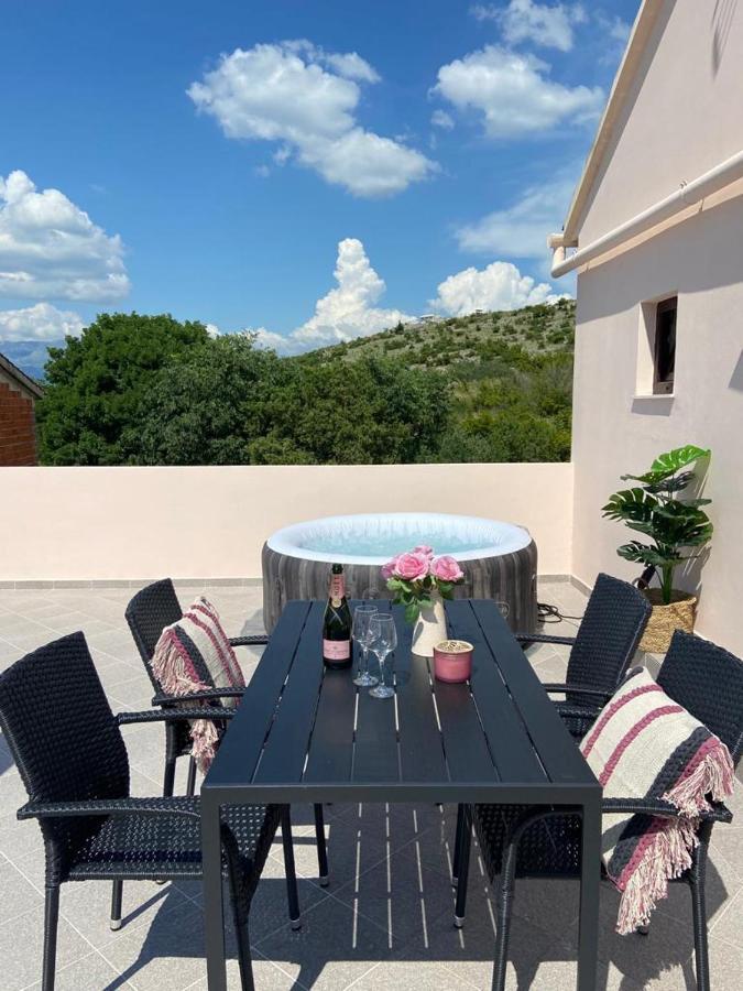 Apartman Nina Posedarje Kültér fotó