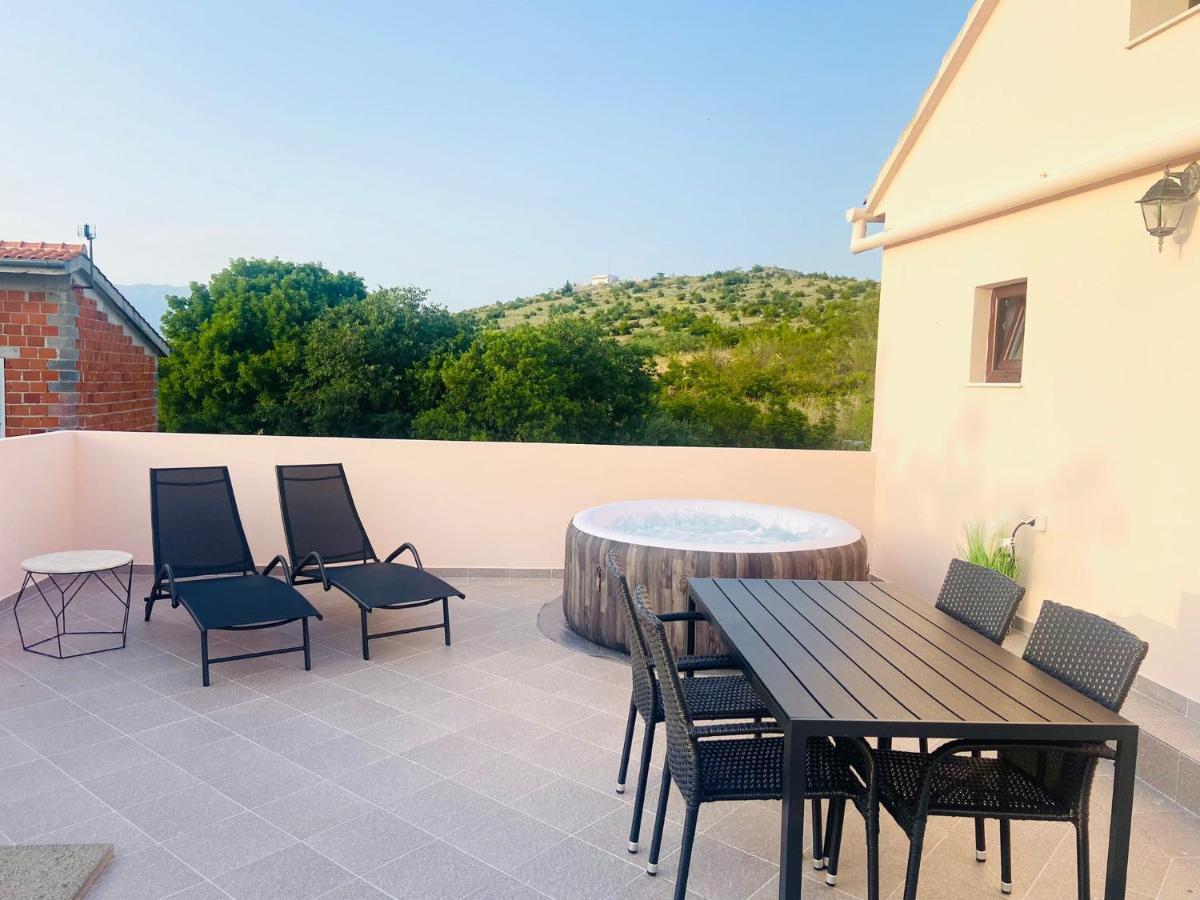 Apartman Nina Posedarje Kültér fotó